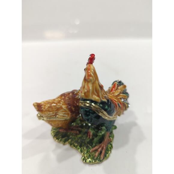 Rooster &Hen Jewelry Trinket Magnetic Closures Both Rooster And Hen Rhinestones - Picture 3 of 7